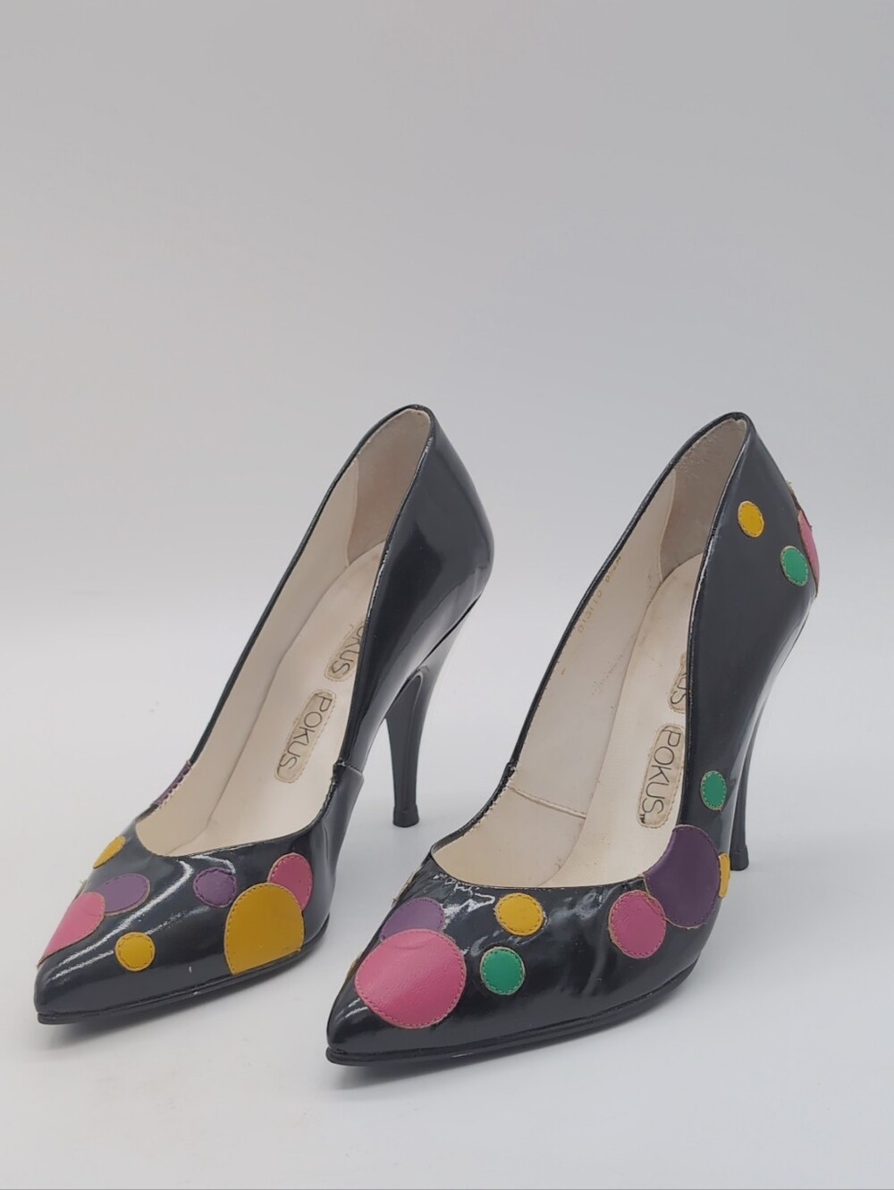 VTG Hokus Pokus Polka Dot Patent Leather Pumps Pointed Toe Heels 6.5 SpainDe